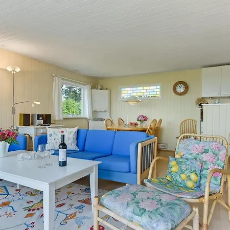 Feriehus Eddy - 50m From The Sea By Interhome Kragenæs