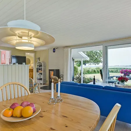 Eddy - 50m From The Sea By Interhome